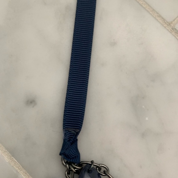 𝅺JCREW NAVY BEADED 3-tier necklace w/ ribbon n metal … one size - Picture 4 of 6